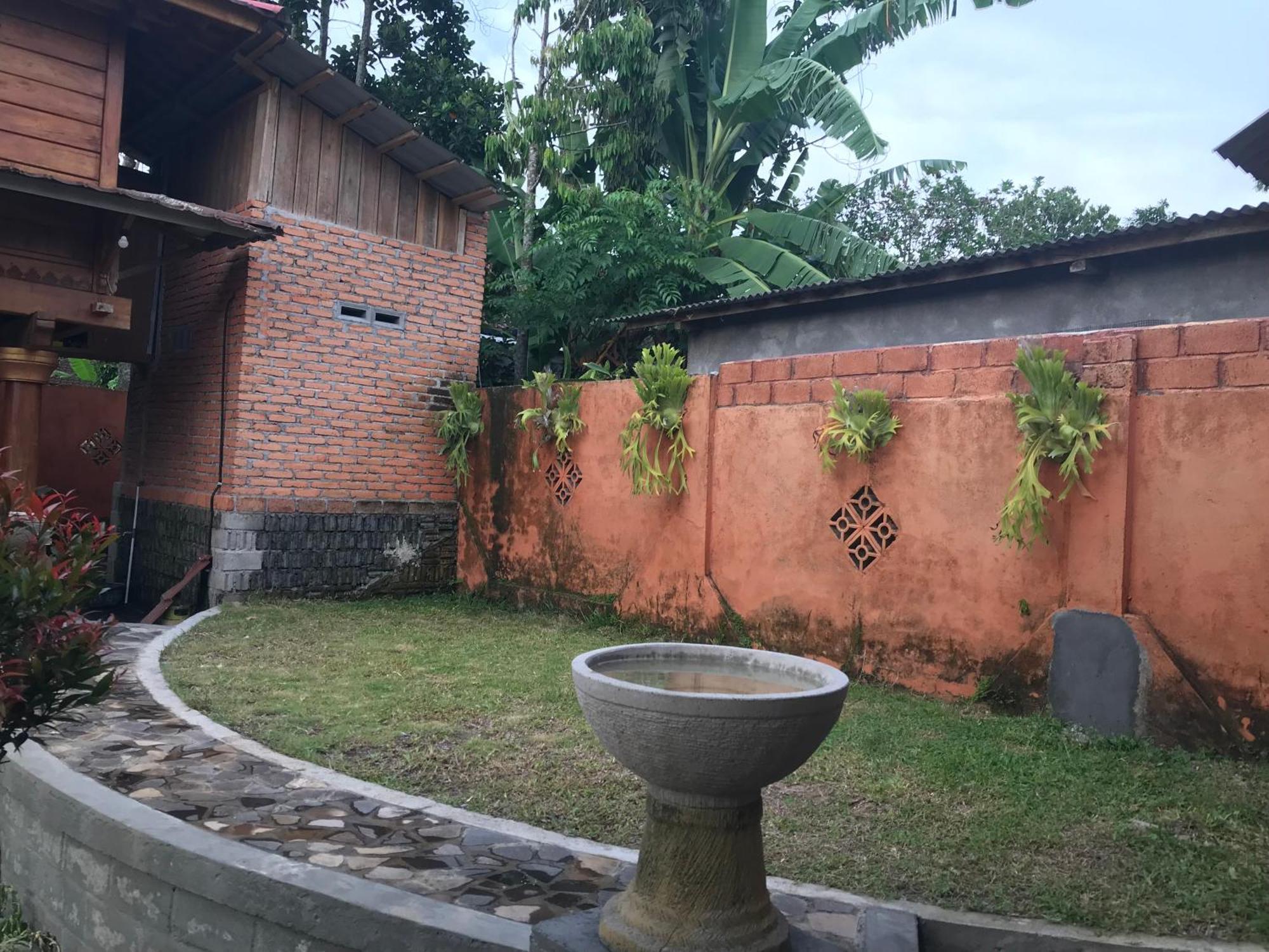Bello Bungalow Batukliang Екстер'єр фото