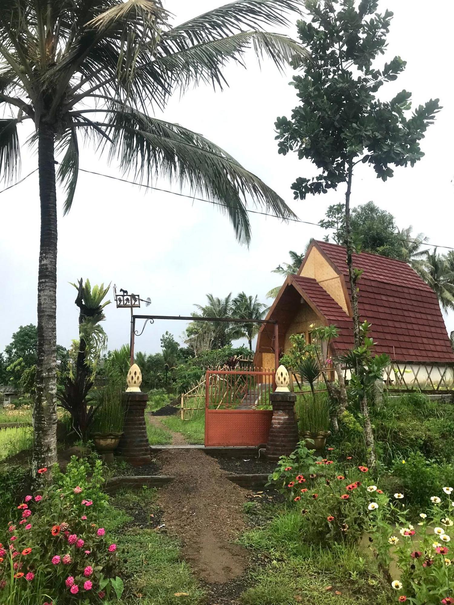 Bello Bungalow Batukliang Екстер'єр фото